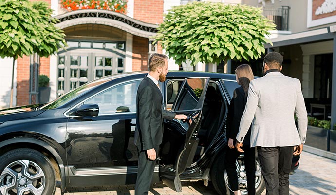 Professionally Chauffeured Limos