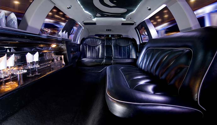 Comfortable Limo Car For Special Event